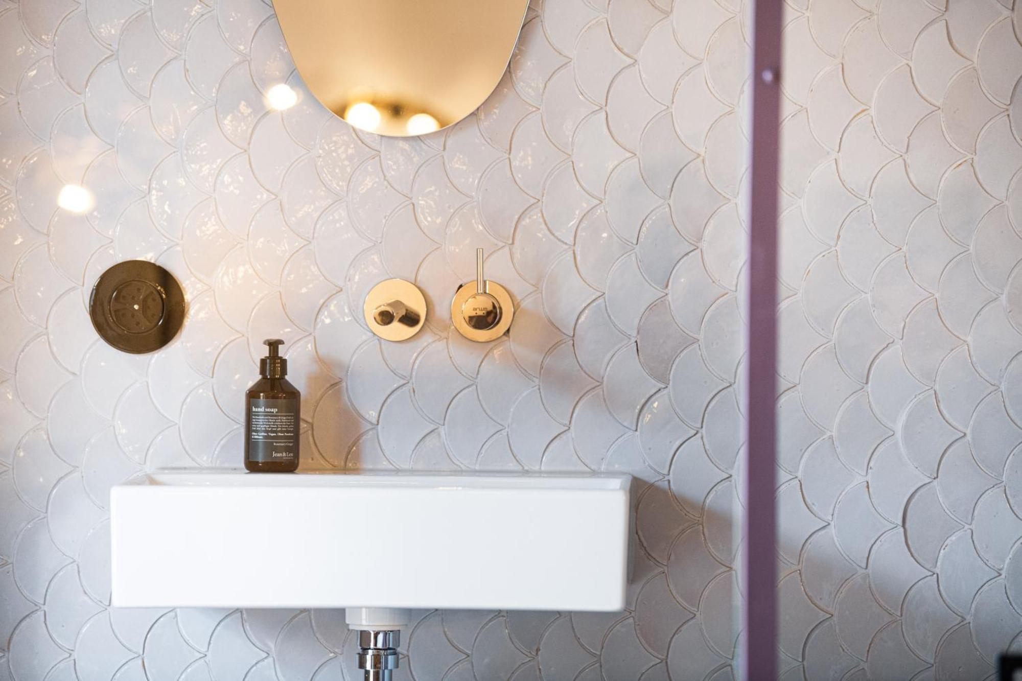 Tremondi - Boutique Bnb Quarten Ngoại thất bức ảnh